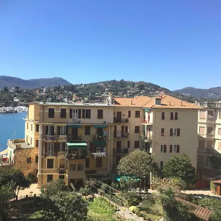 Apartment Perla Del Mare